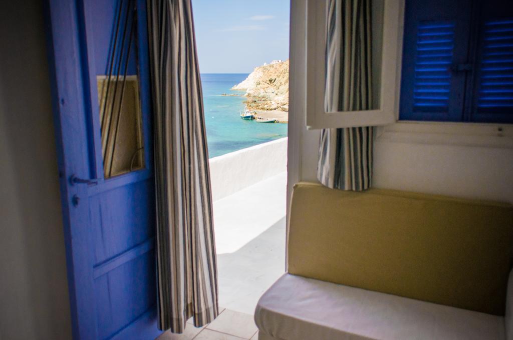 Κymanemi Folegandros Otel Agali Oda fotoğraf